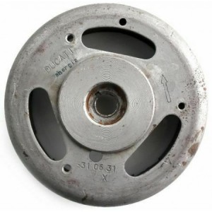 Volano Ducati 310631 con...