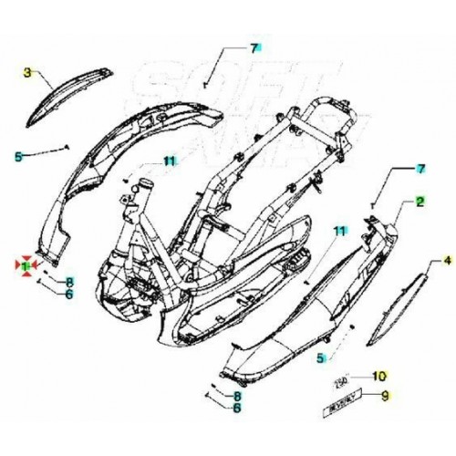 Fianco posteriore superiore destro...
