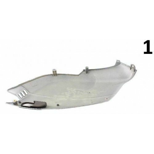 Fianco laterale posteriore destro...