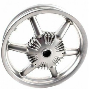 Cerchio in lega posteriore...