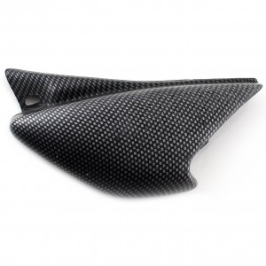 Coperchio fianchetto sotto...