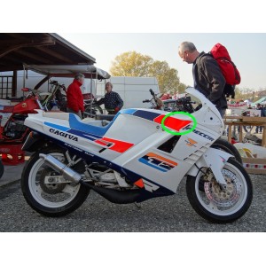 Adesivo superiore fianco... 2