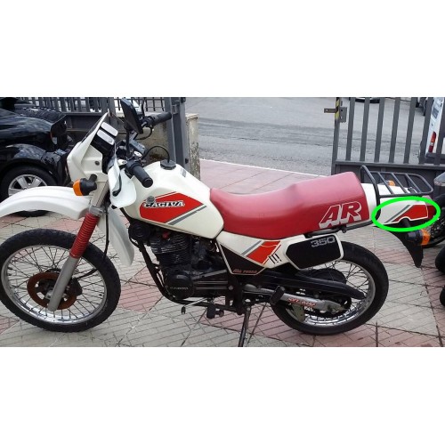 Adesivo sinistro parafango posteriore...