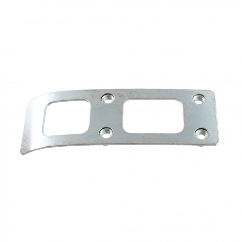 Piastra inferiore carena anteriore...