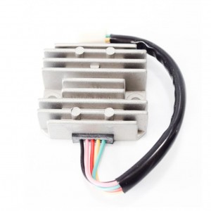 Regolatore tensione 12V Sym...