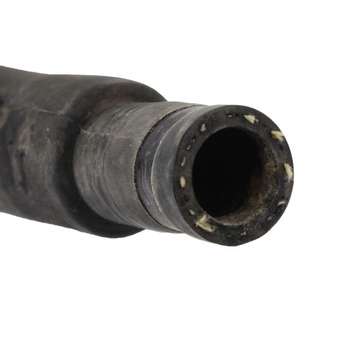 Manicotto tra radiatore e pompa acqua...