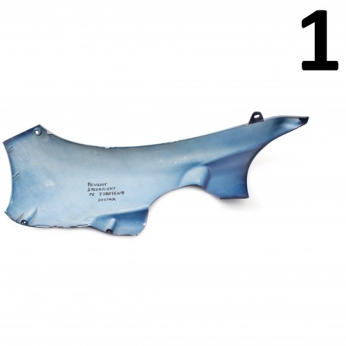 Spoiler destro sotto pedana scooter...