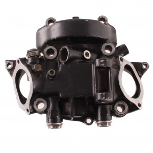 Coperchio testa cilindro...