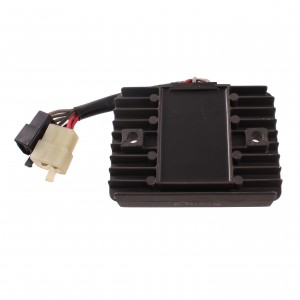 Regolatore tensione per... 2