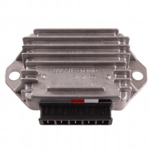 Regolatore di tensione...