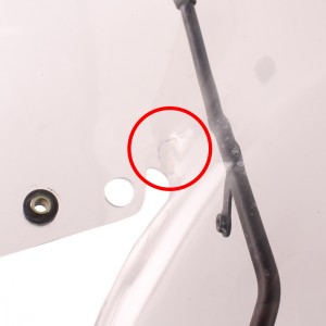 Parabrezza con attacchi... 2