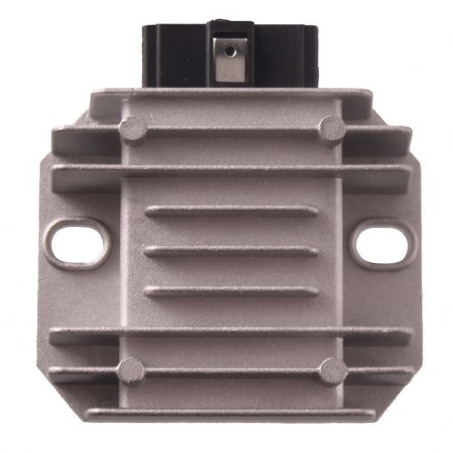 Regolatore tensione scooteroni Yamaha...