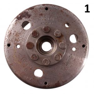 Volano Ducati 310913...